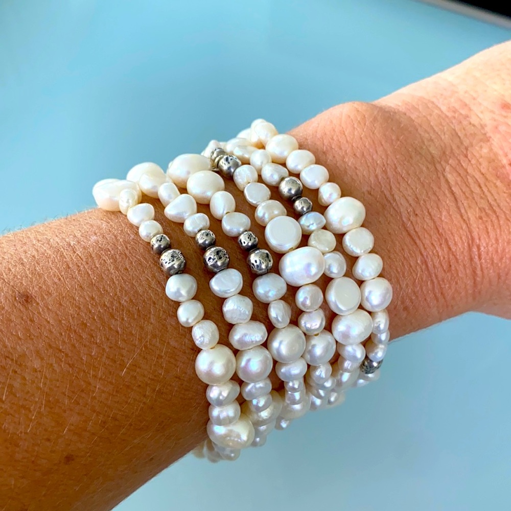 Fresh water pearl bracelet set w silver accents